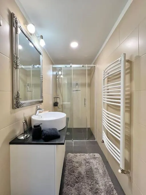 Best Location Up To 6 Guests Budapest
