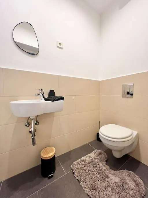 Apartment Best Location Up To 6 Guests Budapest Hungary