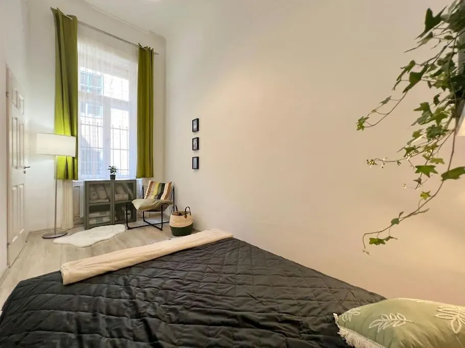 Best Location Up To 6 Guests Budapest Apartment