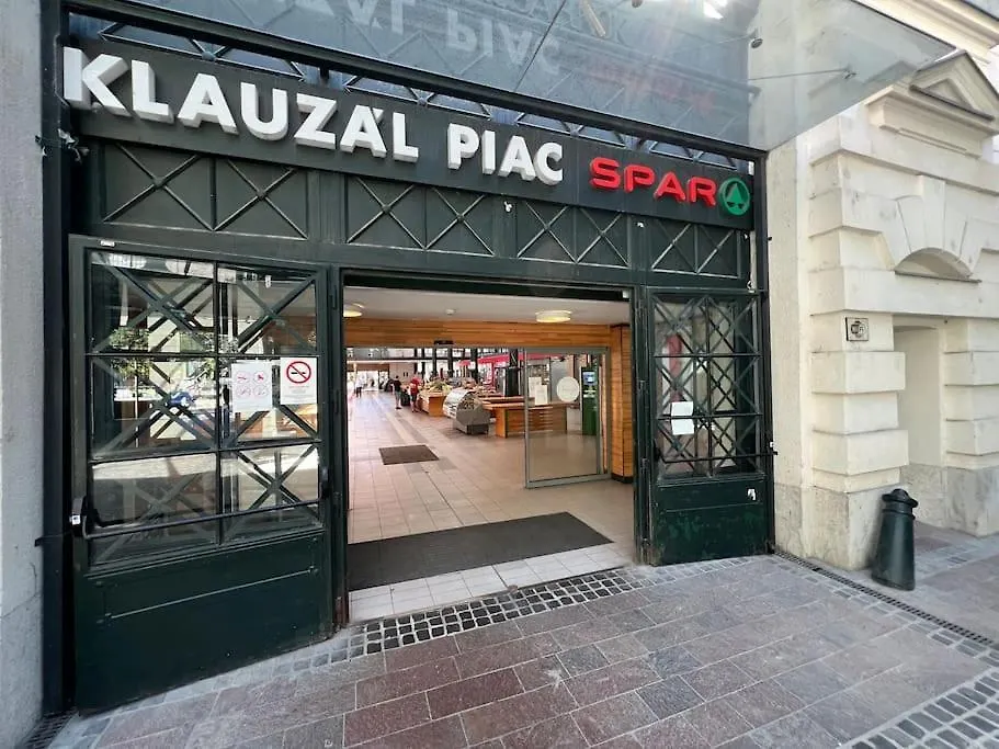 Apartment Best Location Up To 6 Guests Budapest
